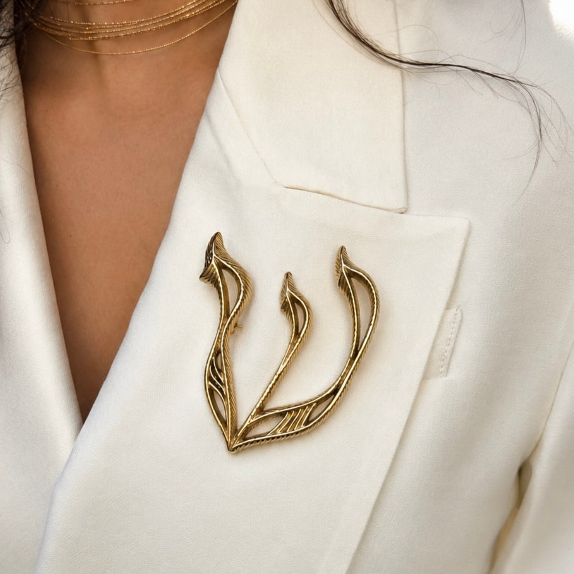 Brooch