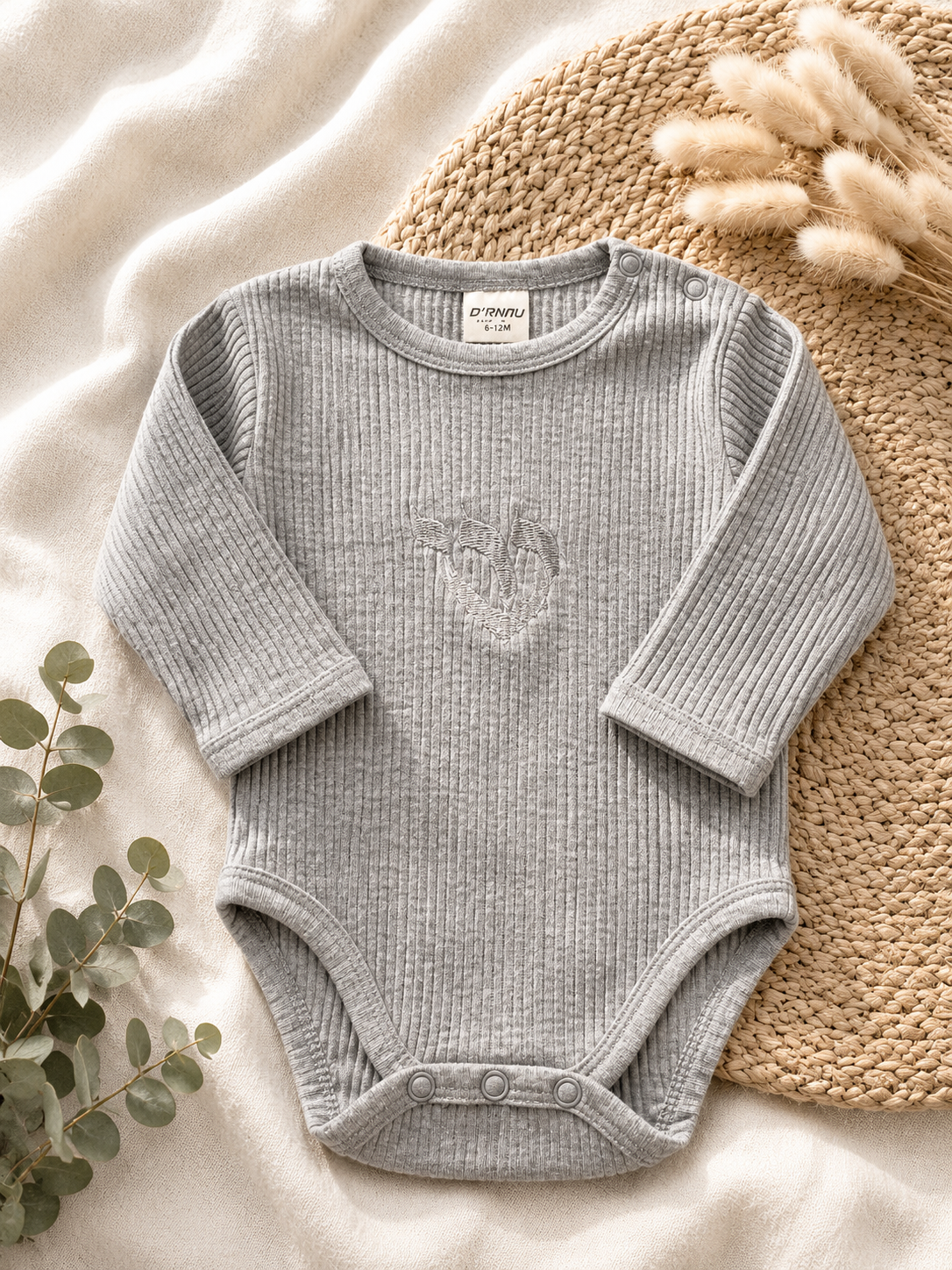 Baby bodysuit Hebrew letter
