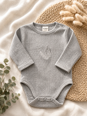 Baby bodysuit Hebrew letter