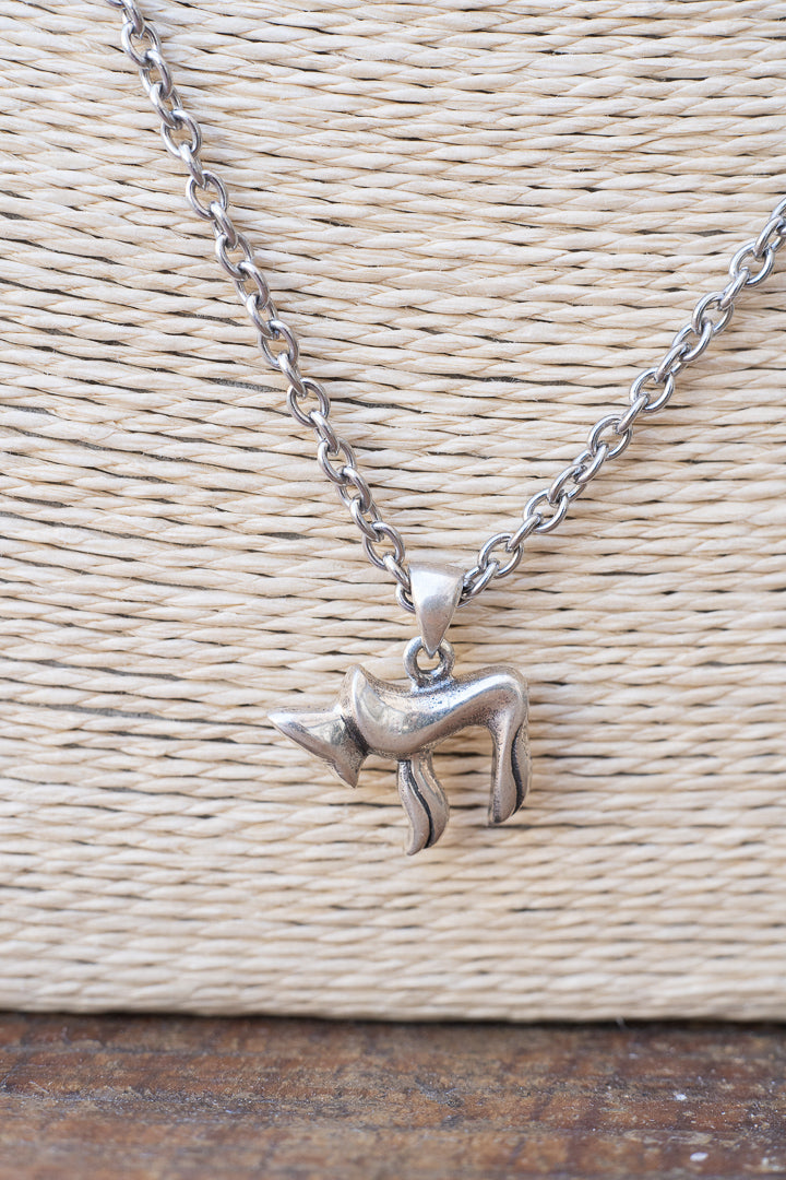 Hai necklace