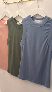 Tank top double collar