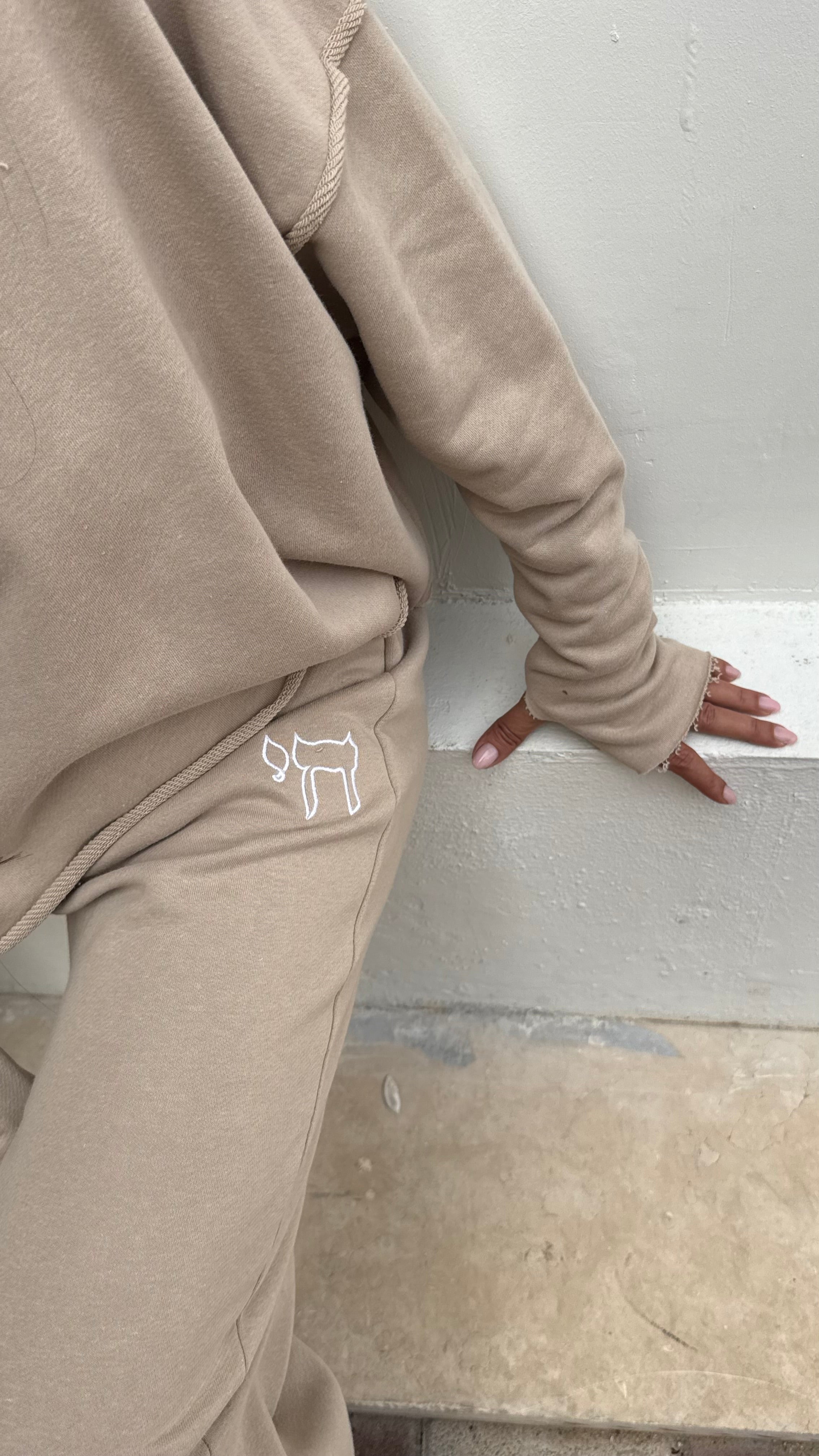 Alive & bold jogger