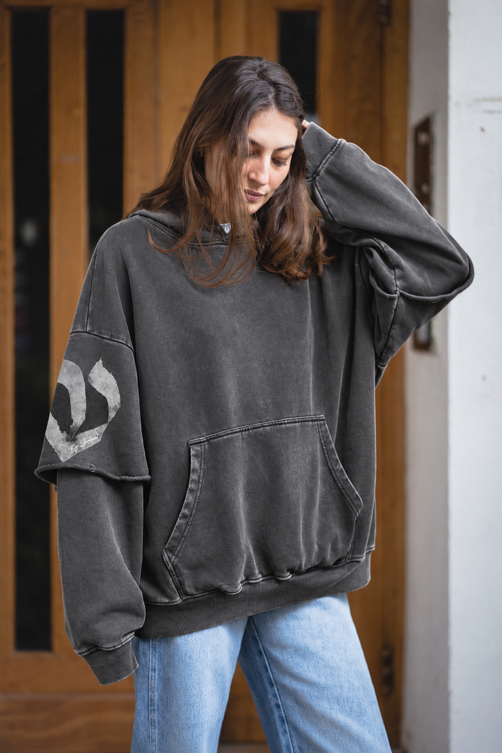 ש District Sweater