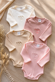 Baby bodysuit ש