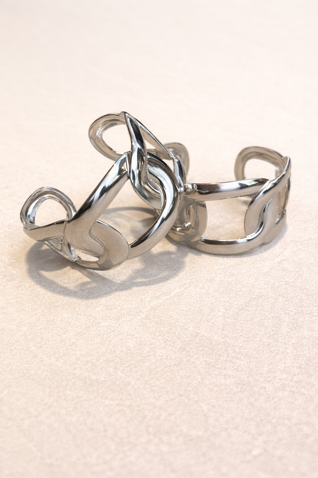 Sculptural bracelet