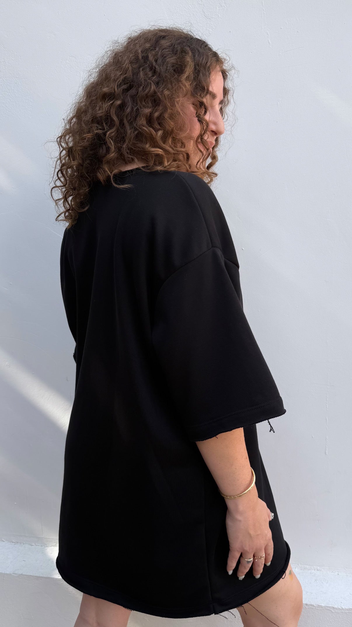 Alive & Bold Tshirt חי