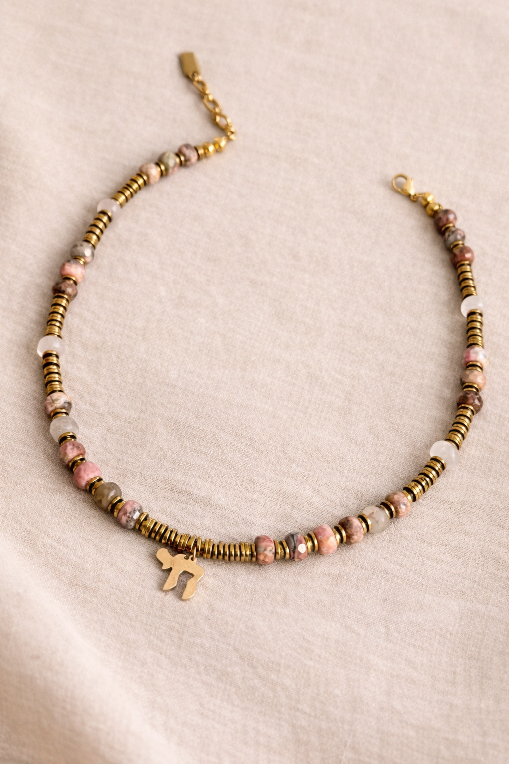 The pink symbol necklaces set