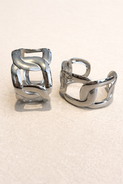 Sculptural bracelet
