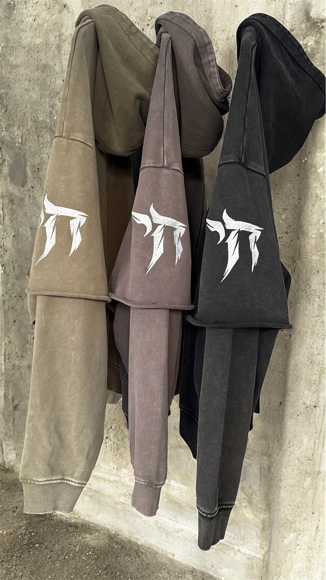 SAMU הי Sweater