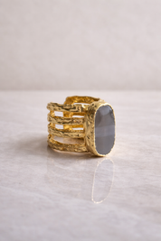 Ava ring