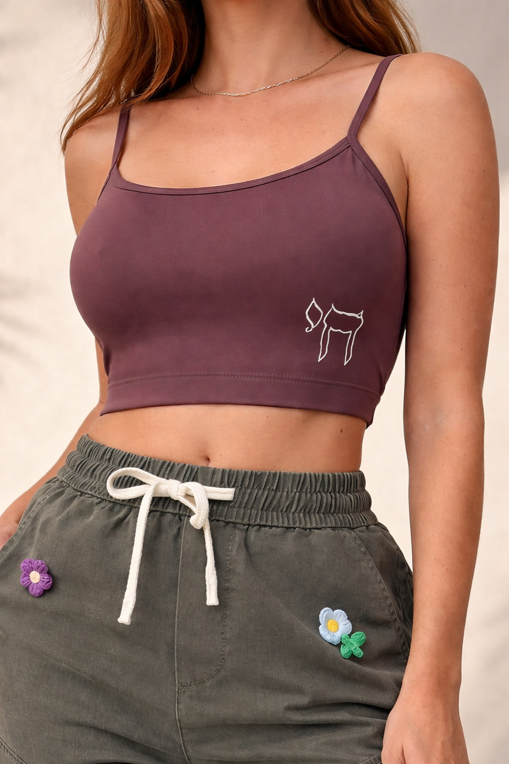 Alive & bold חי cropped top