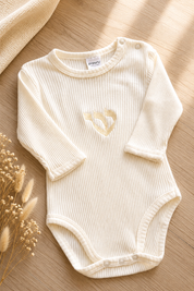Baby bodysuit ש