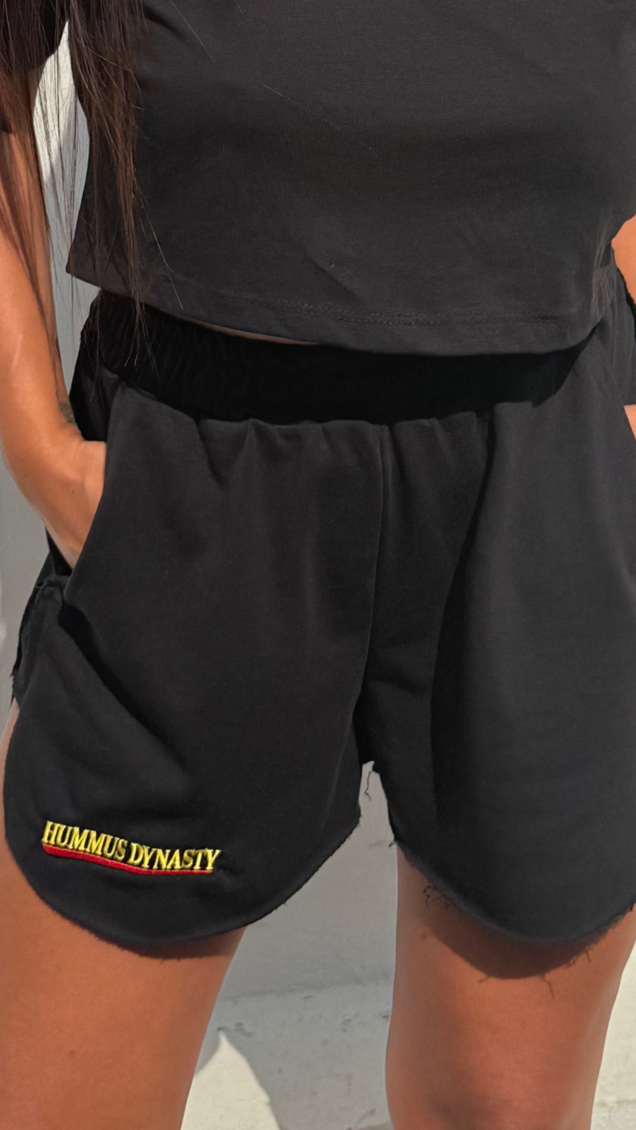 Short HUMMUS DYNASTY