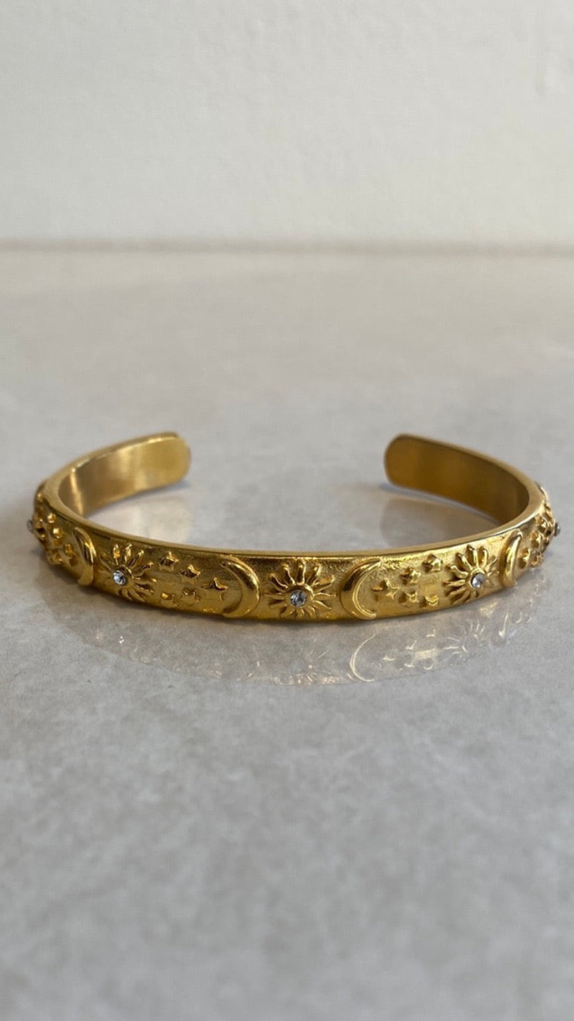 Moon bracelet