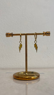 Electric earrings