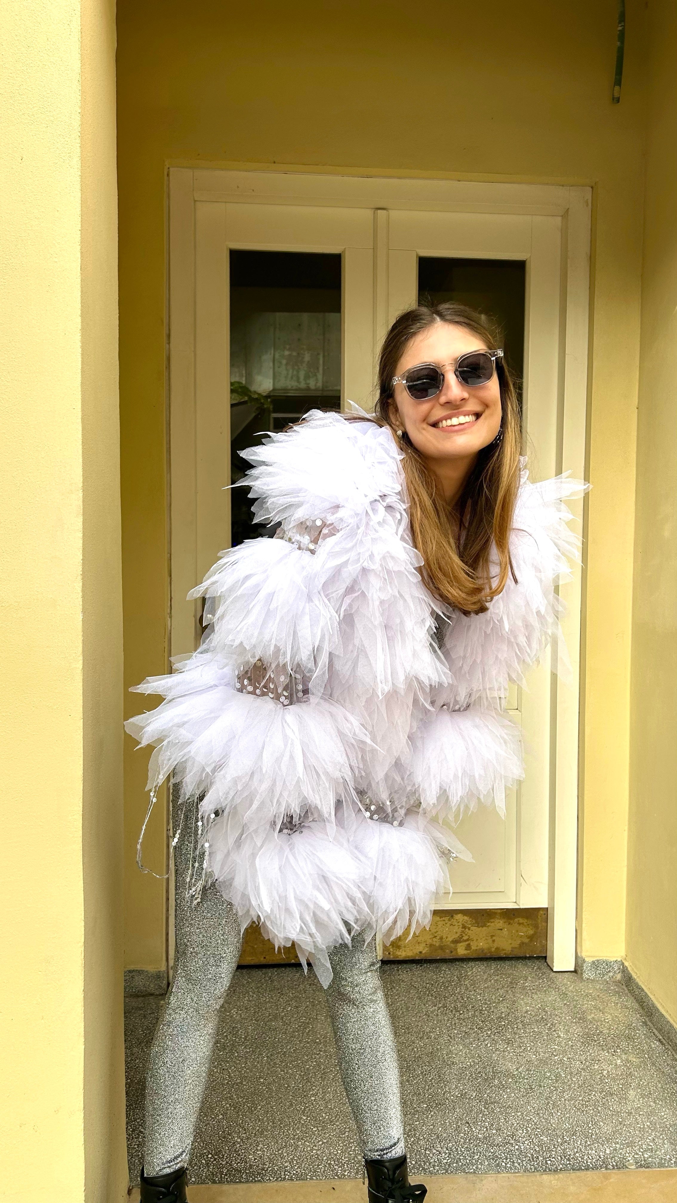 Dolly vest
