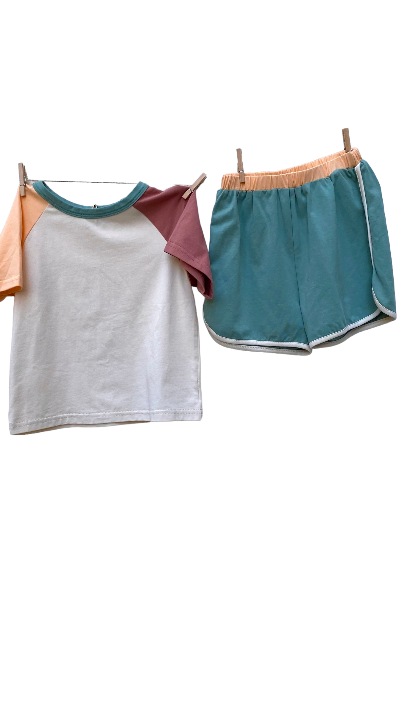 Ellie set