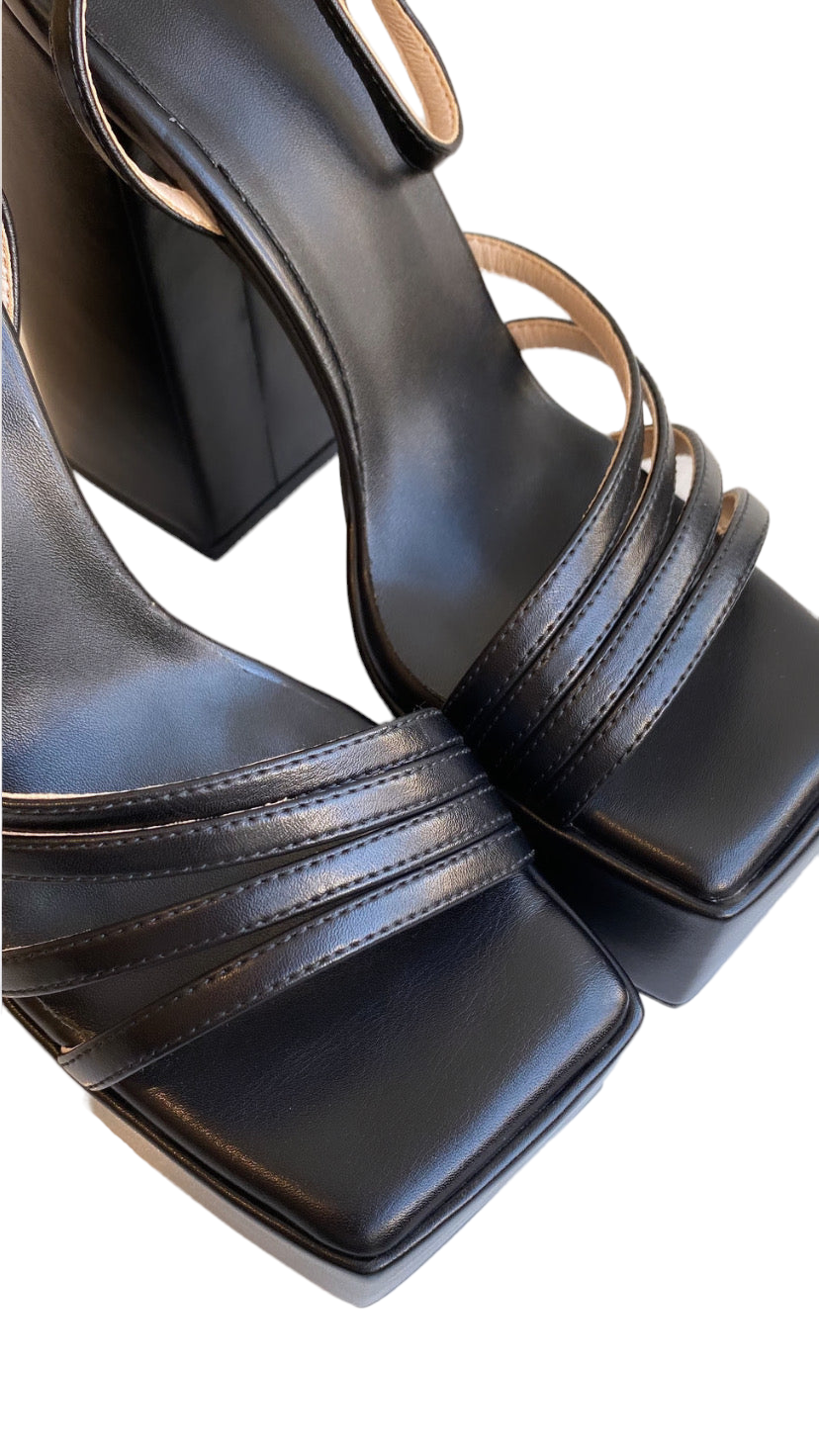 Amber shoes