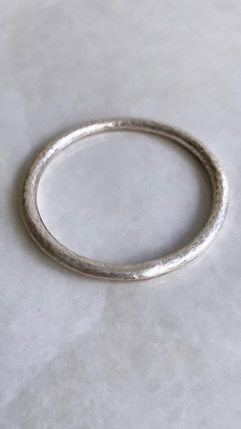 Kira bangle