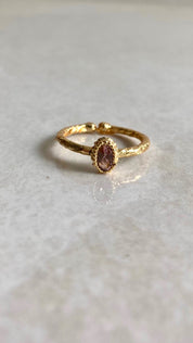Oval ring