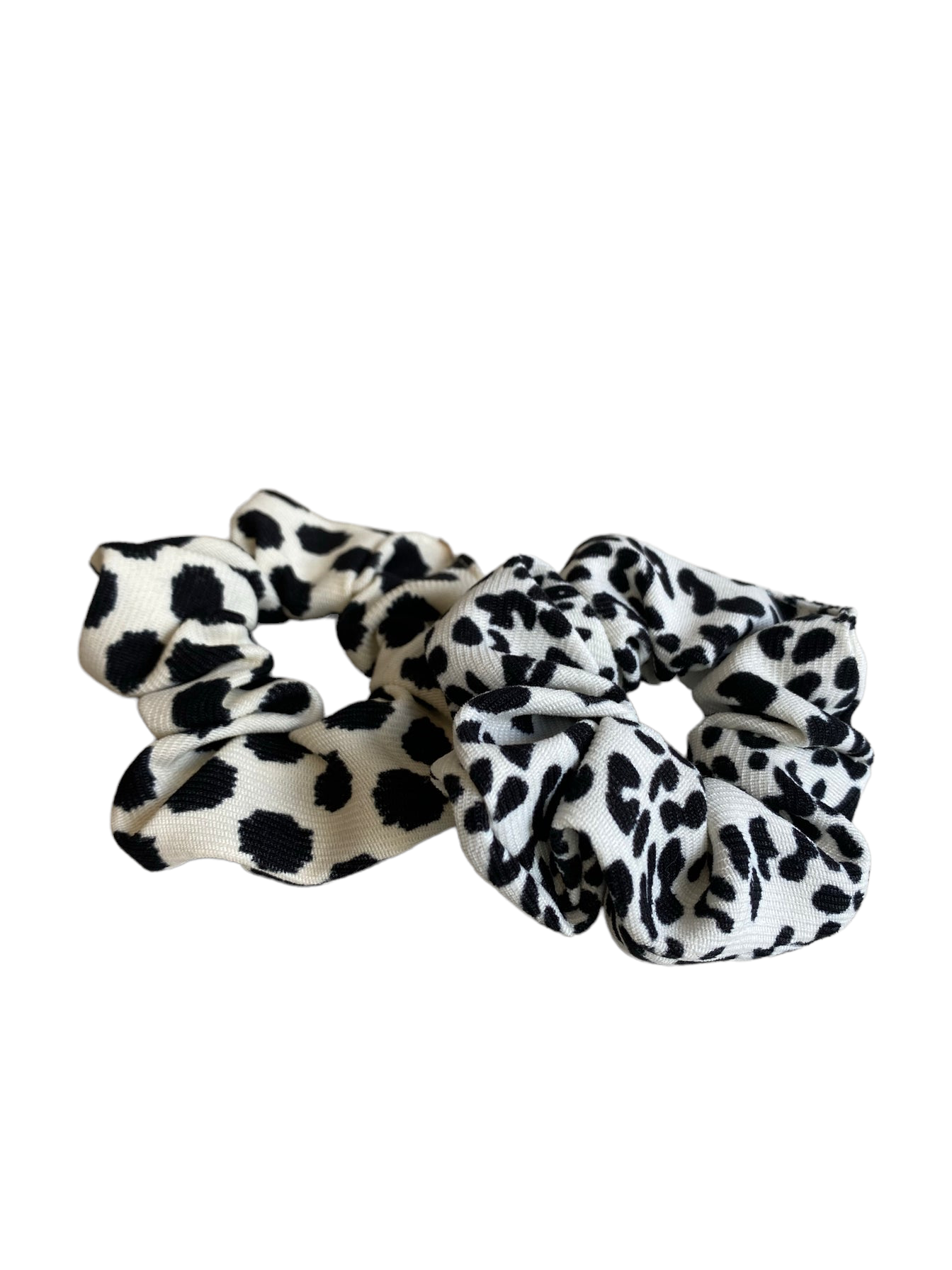 Laura scrunchie
