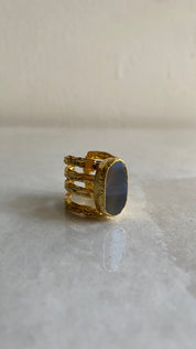 Ava ring