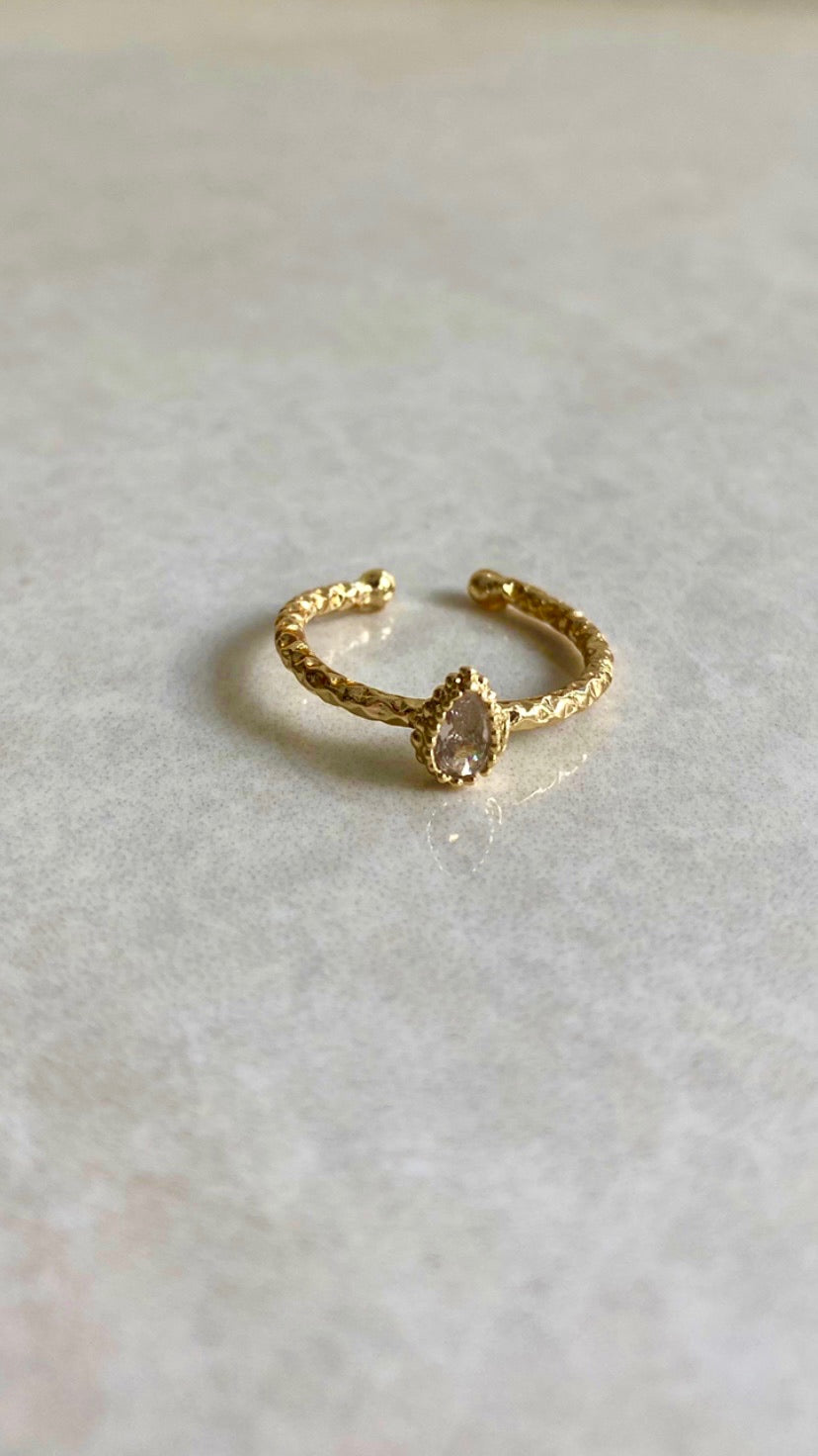 Pear ring
