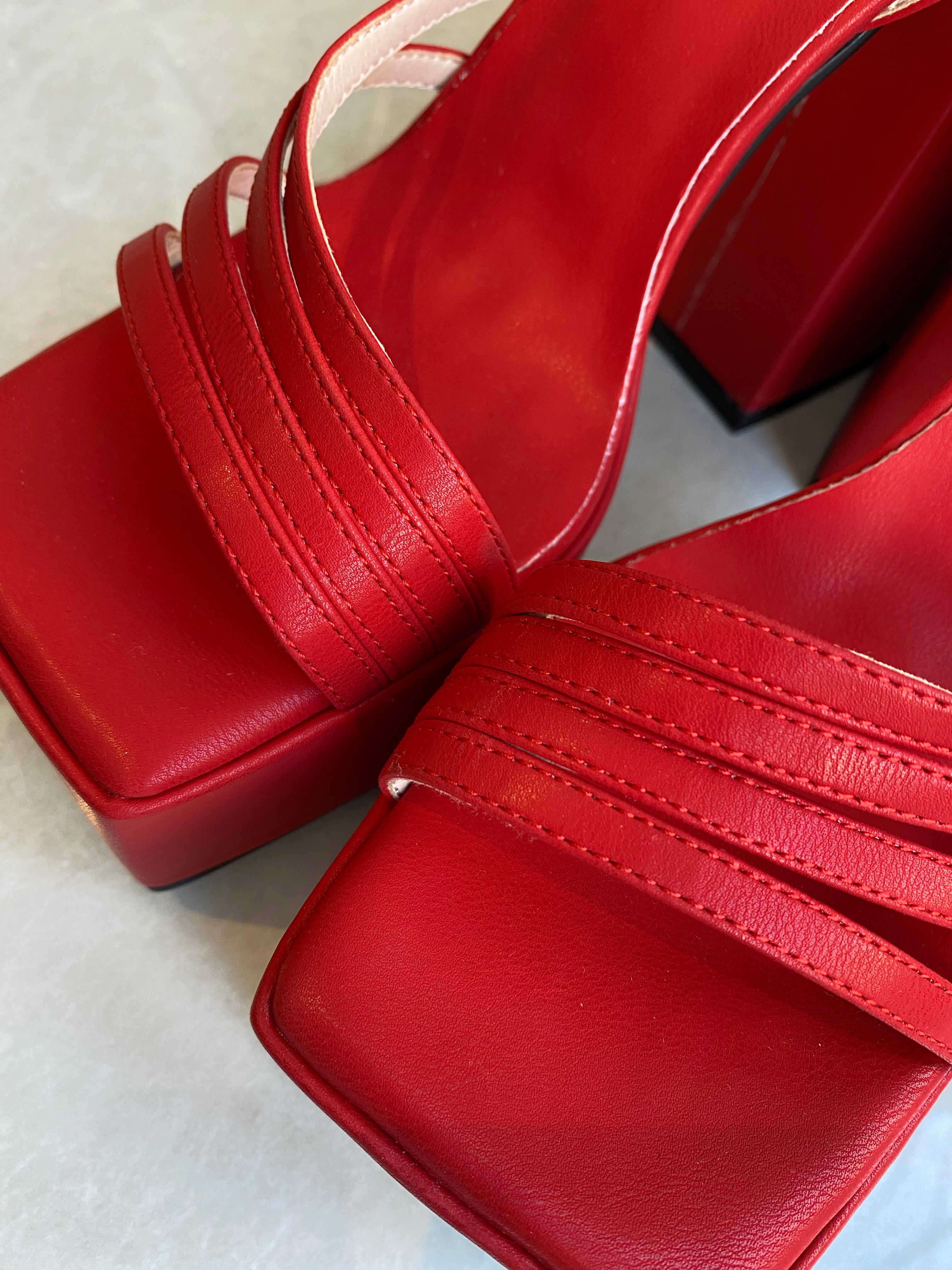 Amber shoes
