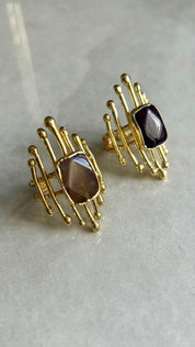 Amelia ring