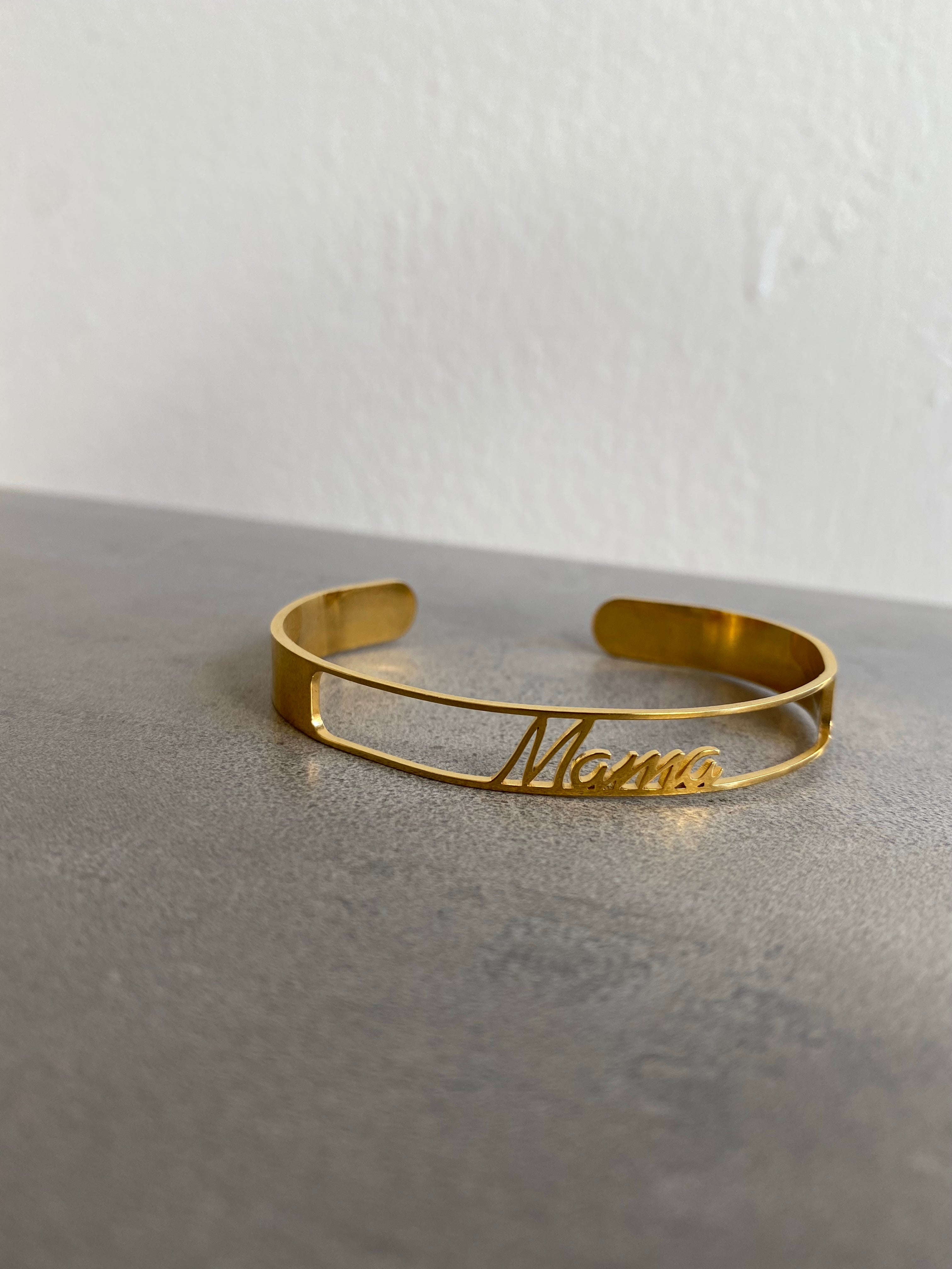 mama bracelet