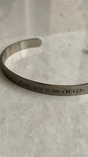 I love you to the moon & back' bracelet
