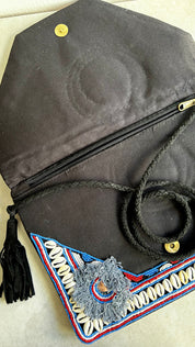 Neeli purse