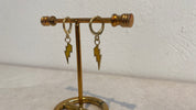 Electric earrings