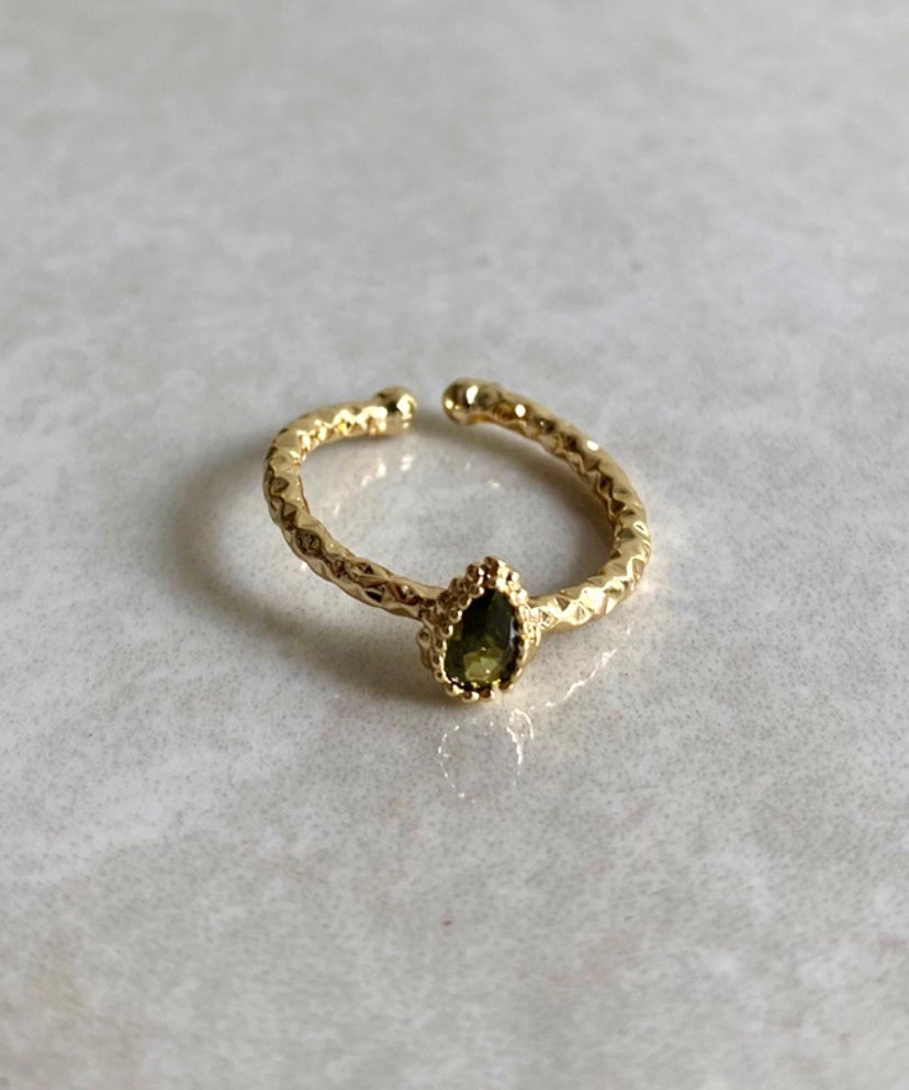 Pear ring