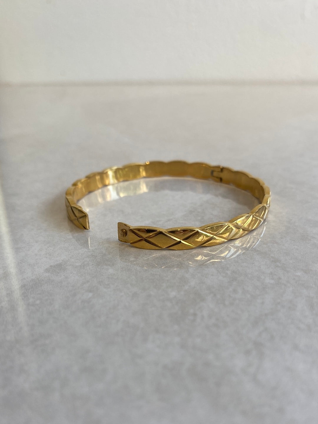 Lily bracelet