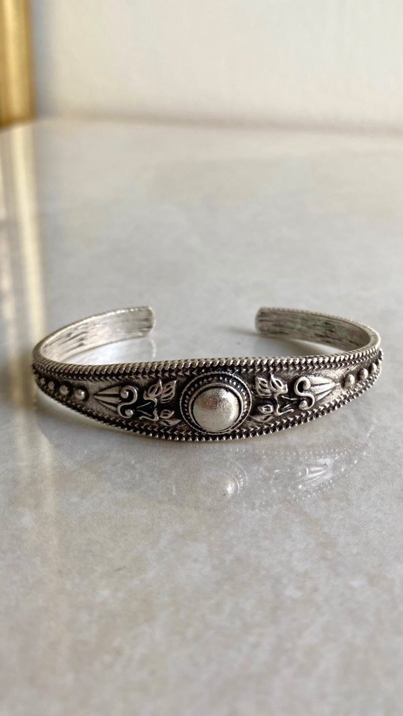 Ethnic bracelet