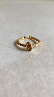 Oval ring